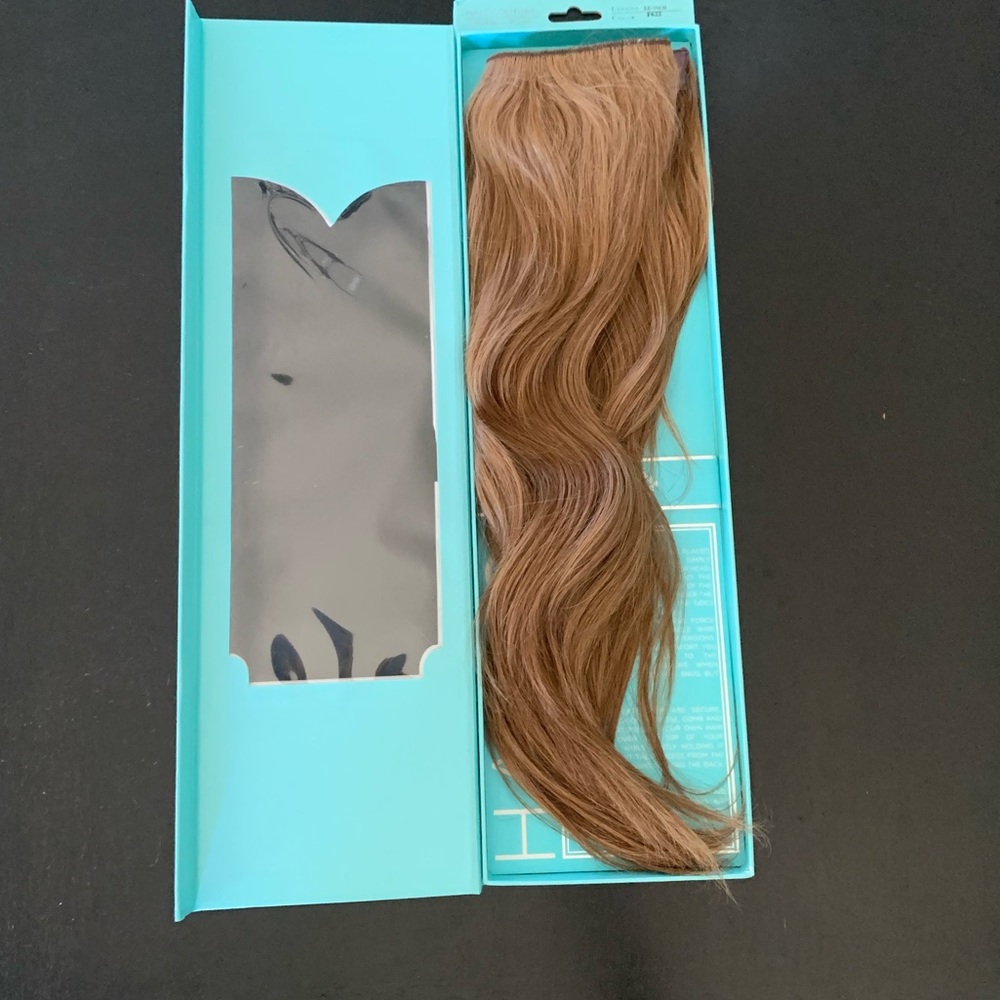 HALOCOUTURE 22" extension in color #6